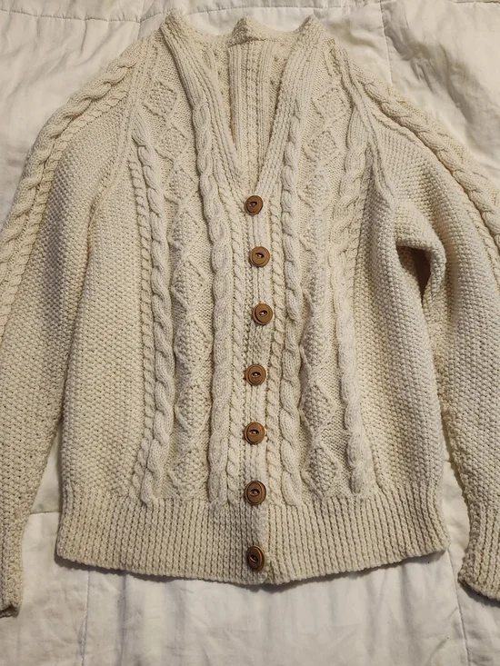 HANDMADE Cable Knit Button-Front Sweater Cardigan - Picture 2 of 11